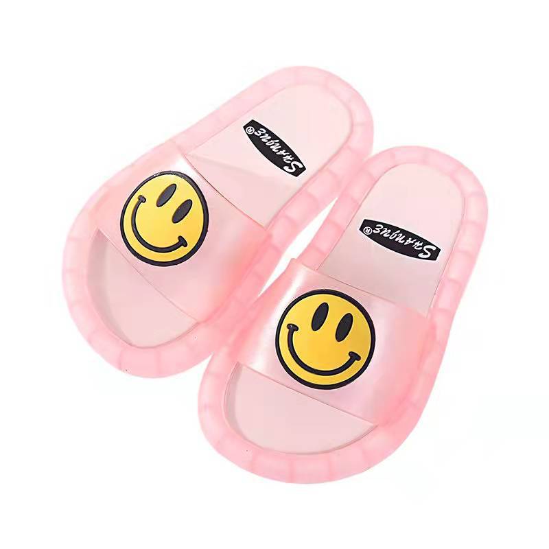 FunnyFlips | Jongens als meisjes zullen dol zijn op hun eigen paar light up slippers.