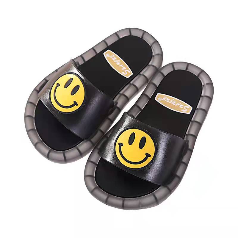 FunnyFlips | Jongens als meisjes zullen dol zijn op hun eigen paar light up slippers.