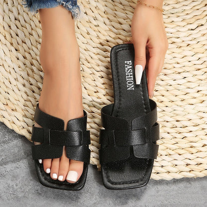 Juliene | Verwen je voeten met deze trendy en comfortabele zomerschoenen.